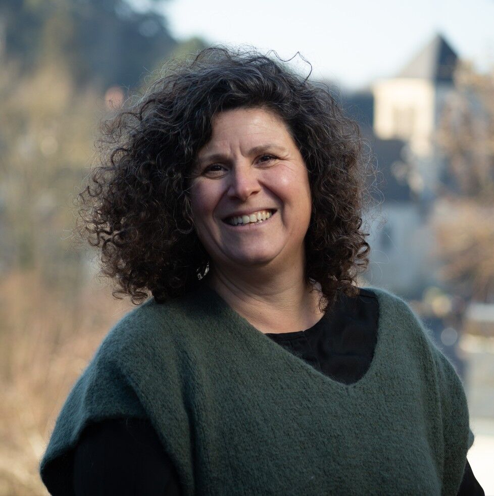 Ariane BARONI 4e Adjointe En charge de l'Enfance, de la Jeunesse et du Sport.